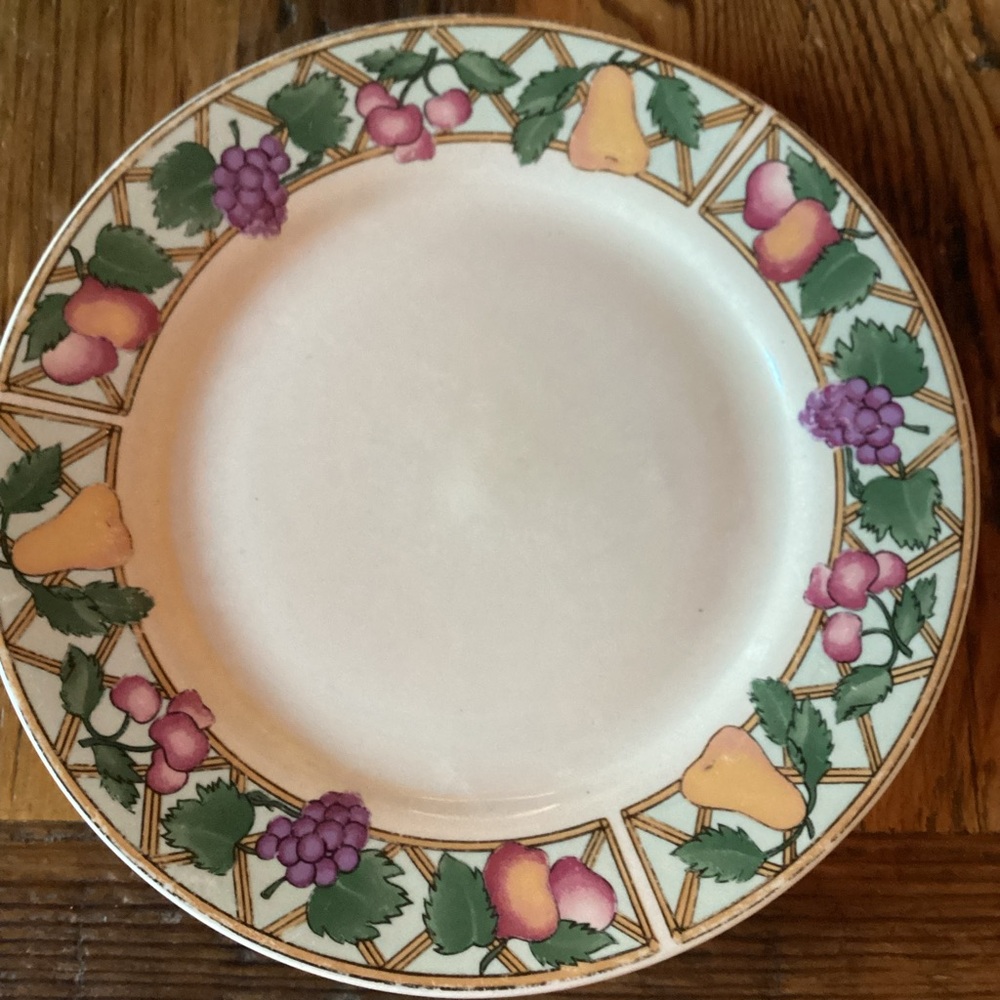 Sakura Trellis Fruits Vintage Plates - set of 4 - stoneware